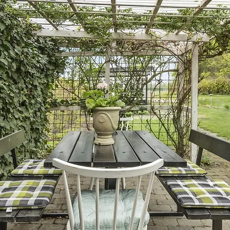 Ajna - 9-8km From The Sea By Interhome